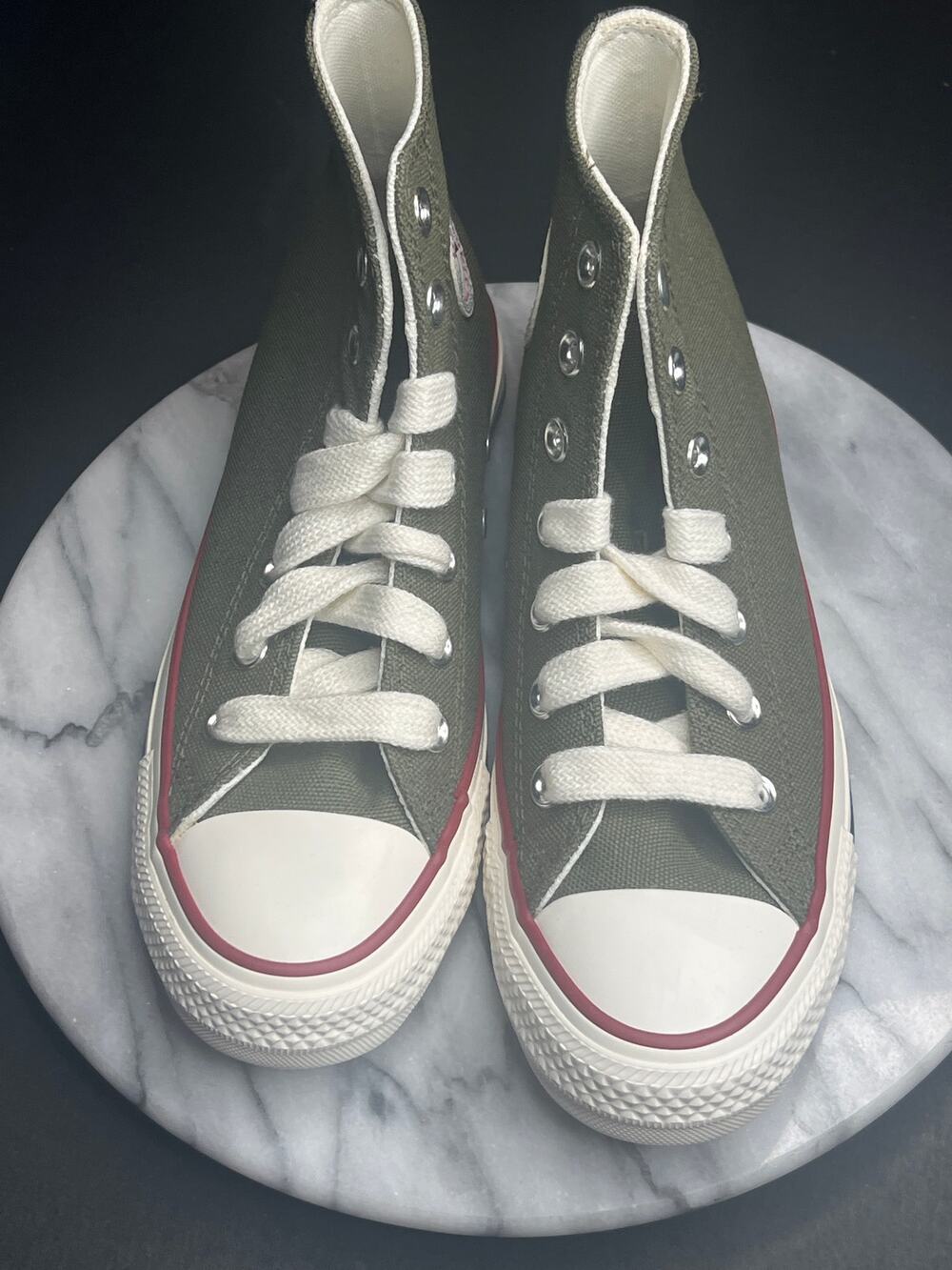 New Converse chuck Taylor All star high Converse  size 6 A12480F New without box